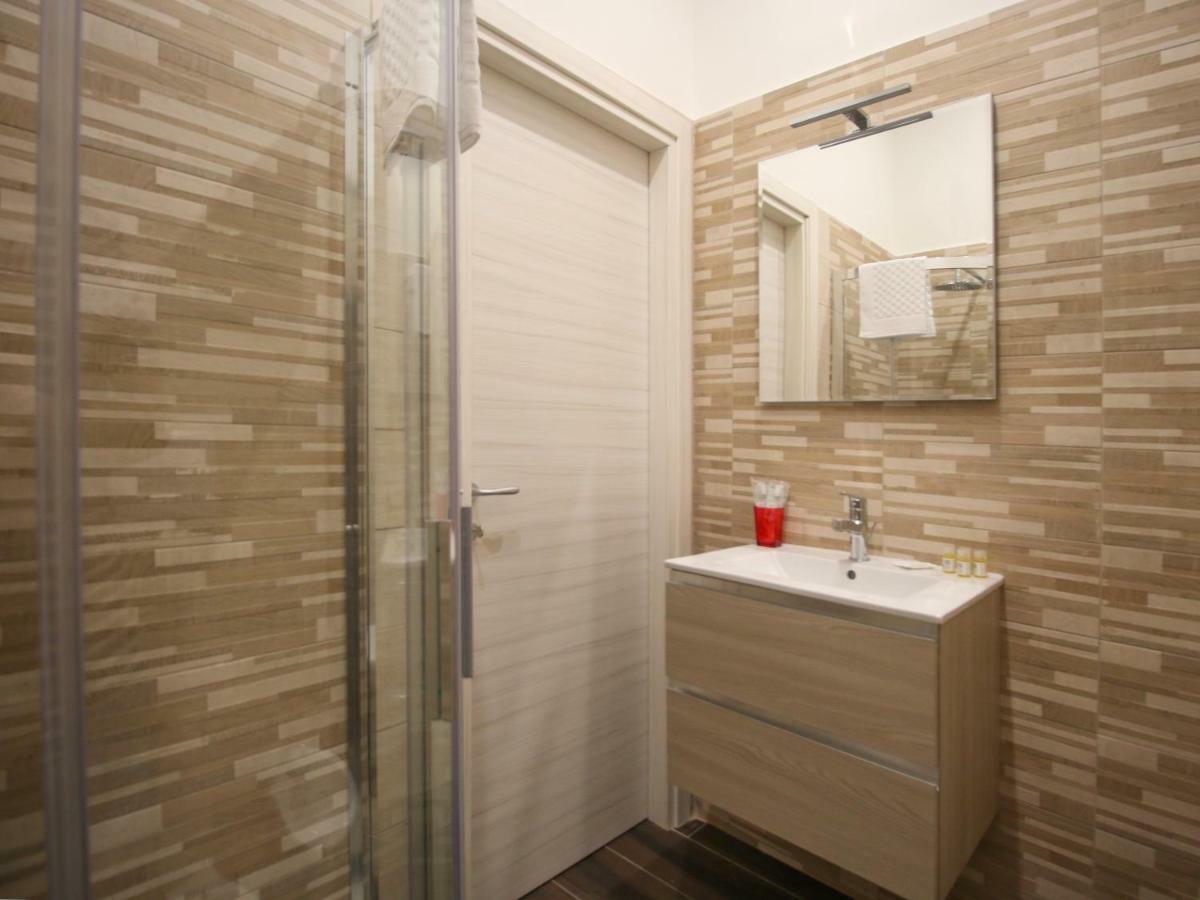 B&B Pisadog Наполи Екстериор снимка
